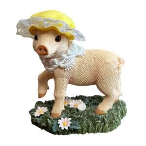 The Hamilton Collection Figurine Molly Pigs On Parade Collection